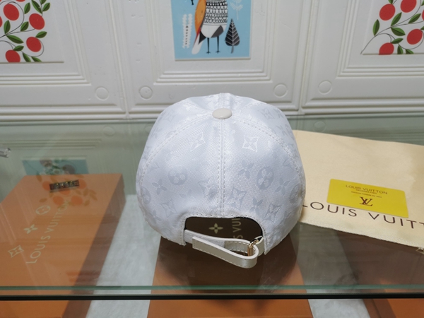 ブランド帽子側面デザイン